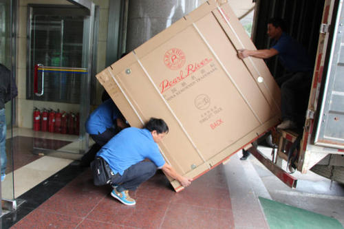 防城钢琴贵重工艺品无忧运